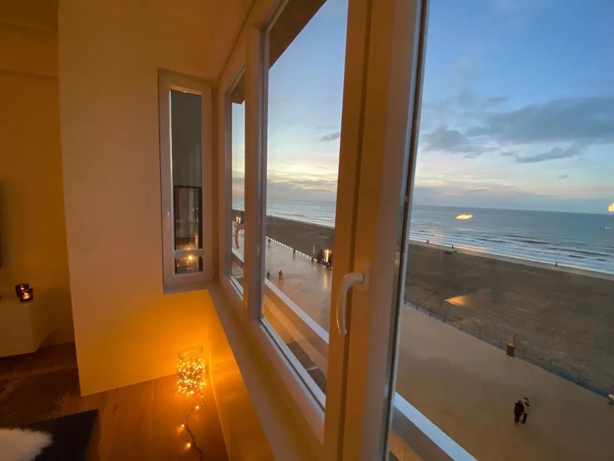Oskar Luxe Appartement Op Zeedijk Met Zeezicht Oostende Daire
